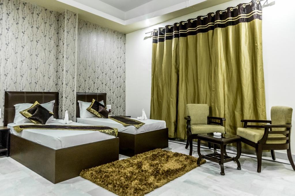 Red Orchid Ξενοδοχείο Meerut Εξωτερικό φωτογραφία